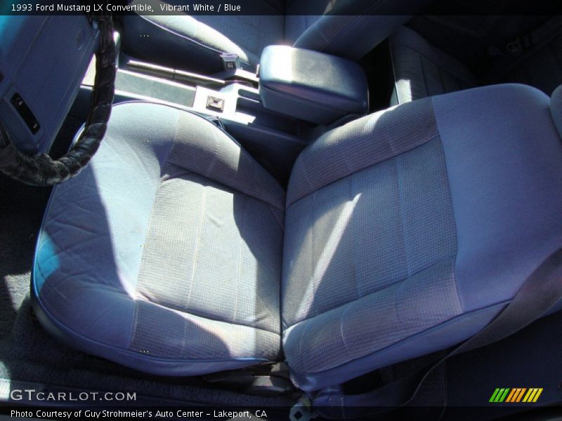 Vibrant White / Blue 1993 Ford Mustang LX Convertible