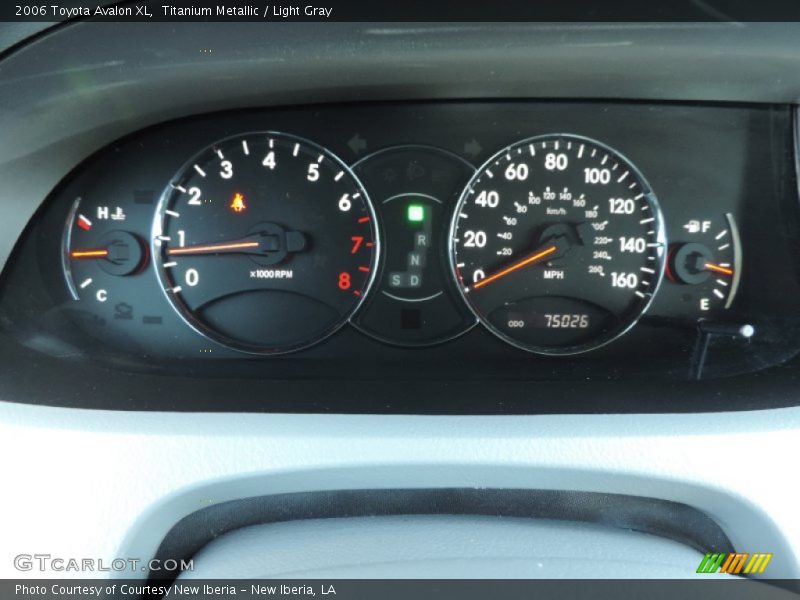 Titanium Metallic / Light Gray 2006 Toyota Avalon XL
