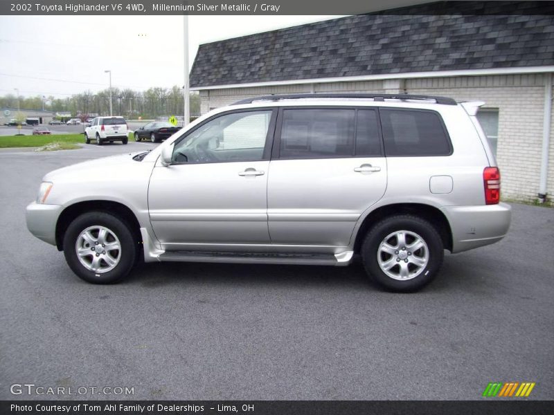 Millennium Silver Metallic / Gray 2002 Toyota Highlander V6 4WD