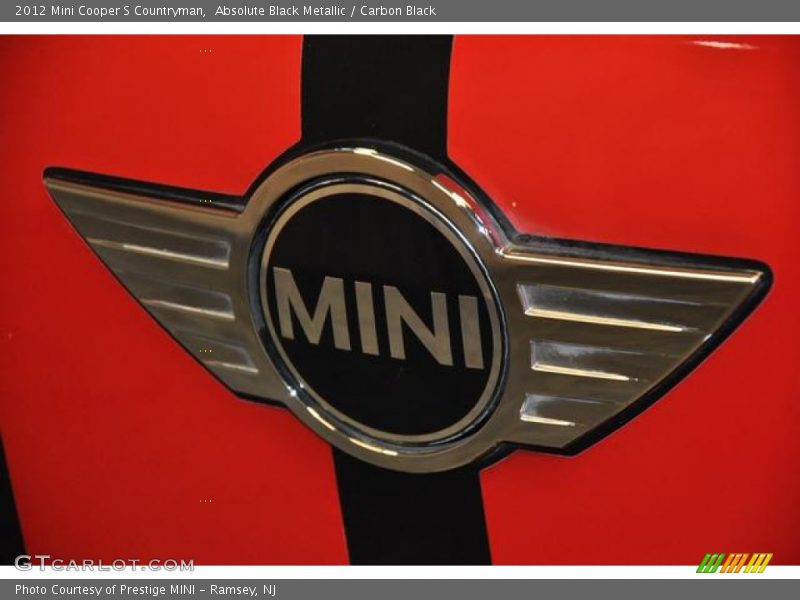 Absolute Black Metallic / Carbon Black 2012 Mini Cooper S Countryman