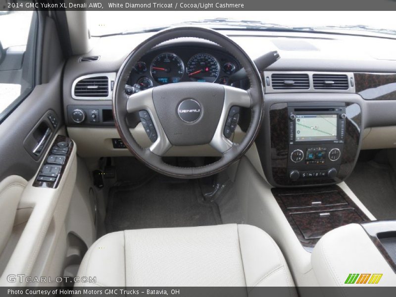 Dashboard of 2014 Yukon XL Denali AWD