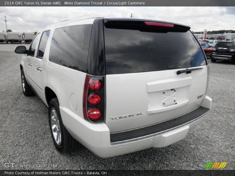 White Diamond Tricoat / Cocoa/Light Cashmere 2014 GMC Yukon XL Denali AWD