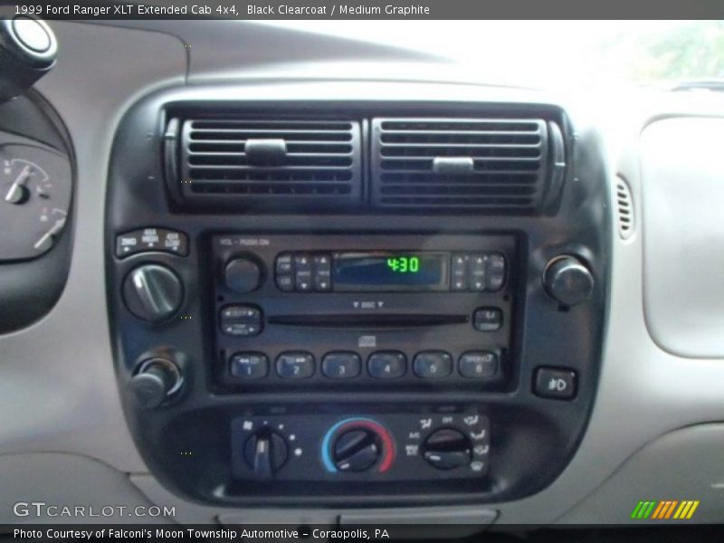 Black Clearcoat / Medium Graphite 1999 Ford Ranger XLT Extended Cab 4x4