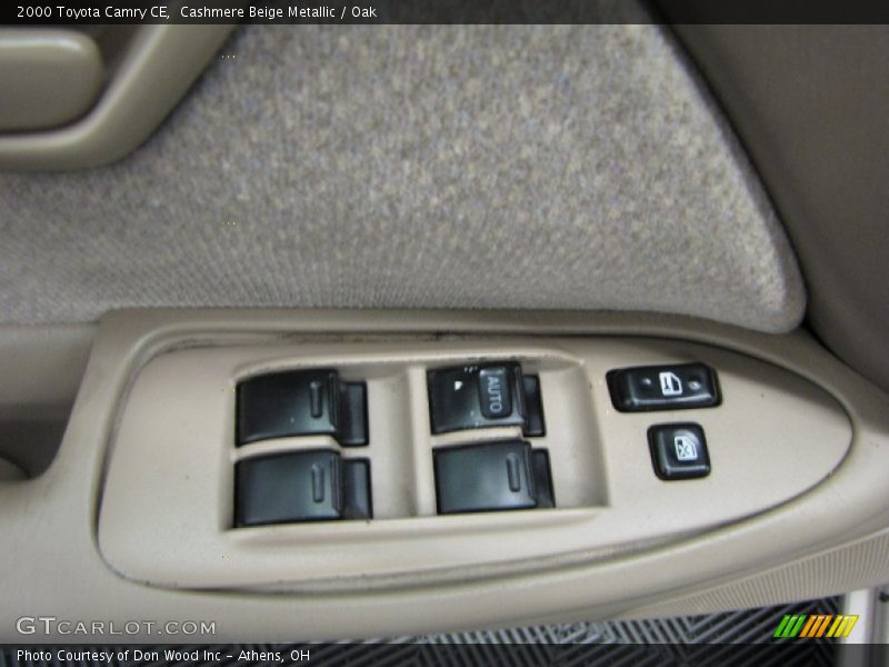 Cashmere Beige Metallic / Oak 2000 Toyota Camry CE