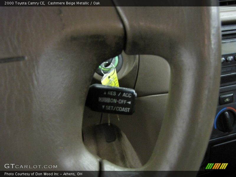 Cashmere Beige Metallic / Oak 2000 Toyota Camry CE