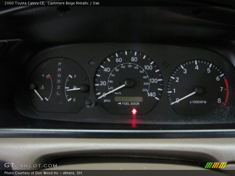 Cashmere Beige Metallic / Oak 2000 Toyota Camry CE