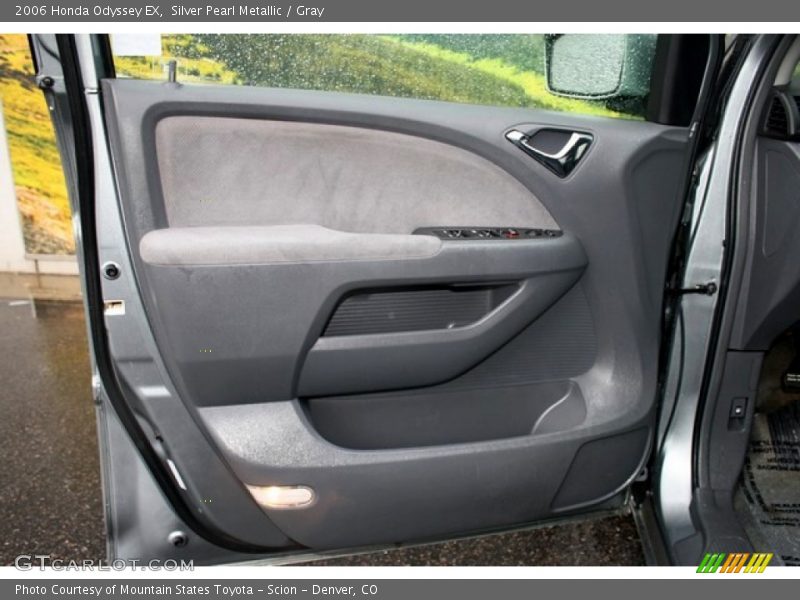 Silver Pearl Metallic / Gray 2006 Honda Odyssey EX