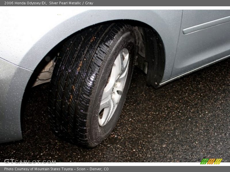 Silver Pearl Metallic / Gray 2006 Honda Odyssey EX