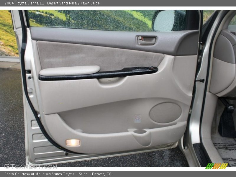 Desert Sand Mica / Fawn Beige 2004 Toyota Sienna LE