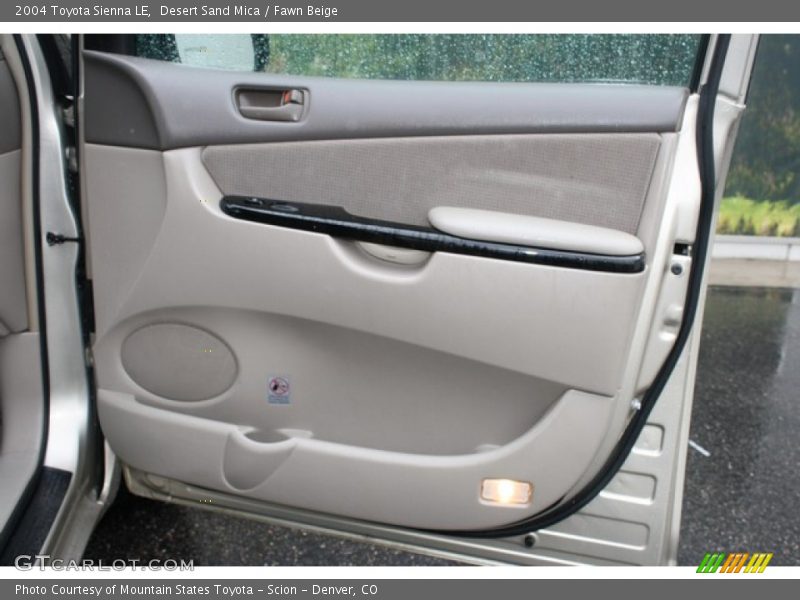 Desert Sand Mica / Fawn Beige 2004 Toyota Sienna LE