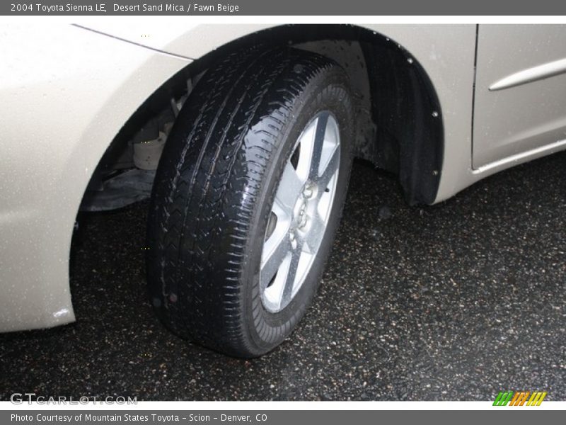 Desert Sand Mica / Fawn Beige 2004 Toyota Sienna LE