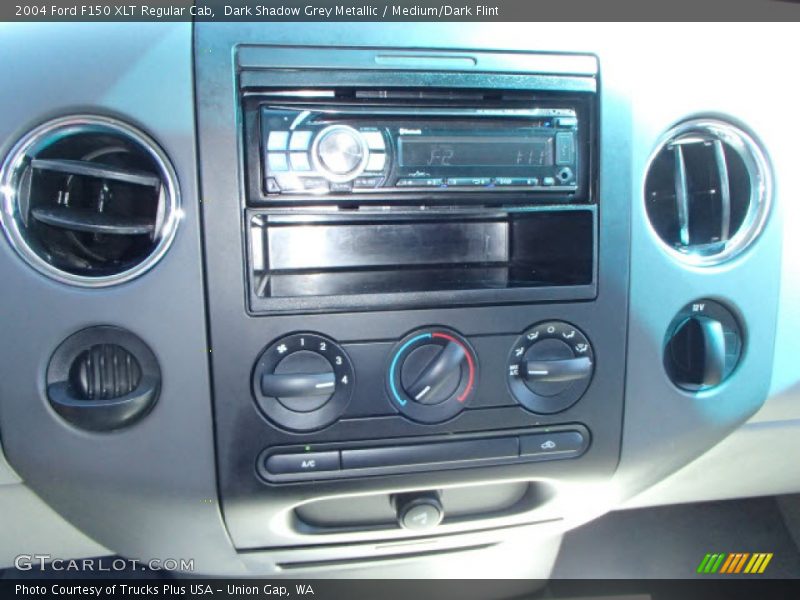 Controls of 2004 F150 XLT Regular Cab