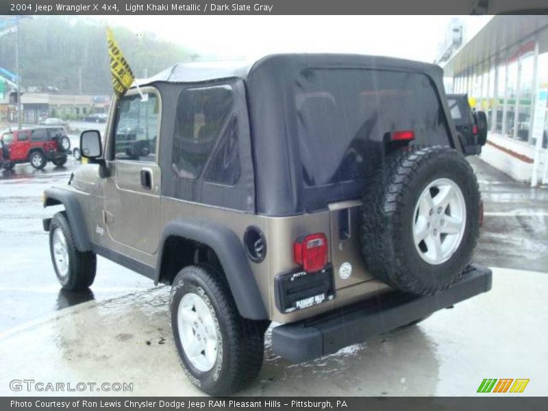 Light Khaki Metallic / Dark Slate Gray 2004 Jeep Wrangler X 4x4