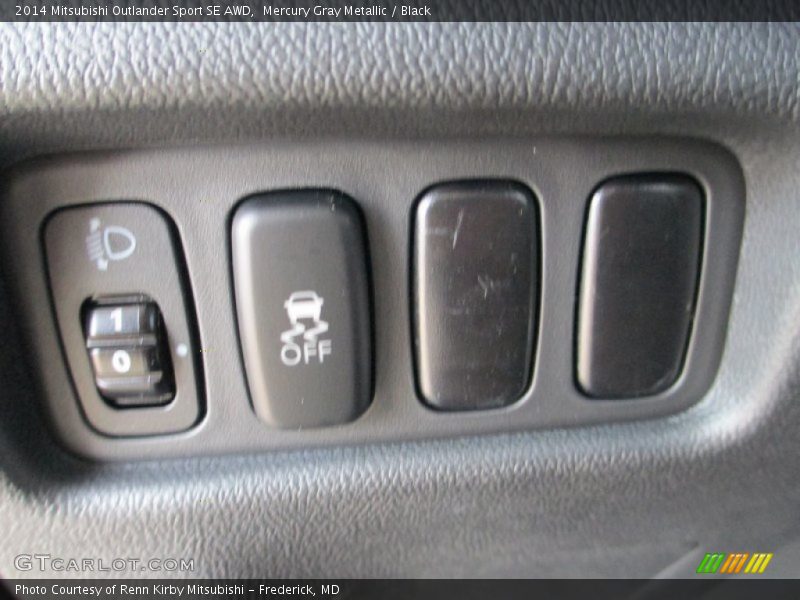 Mercury Gray Metallic / Black 2014 Mitsubishi Outlander Sport SE AWD