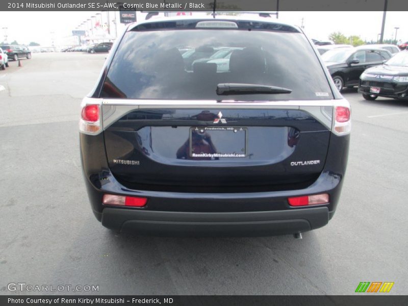 Cosmic Blue Metallic / Black 2014 Mitsubishi Outlander SE S-AWC