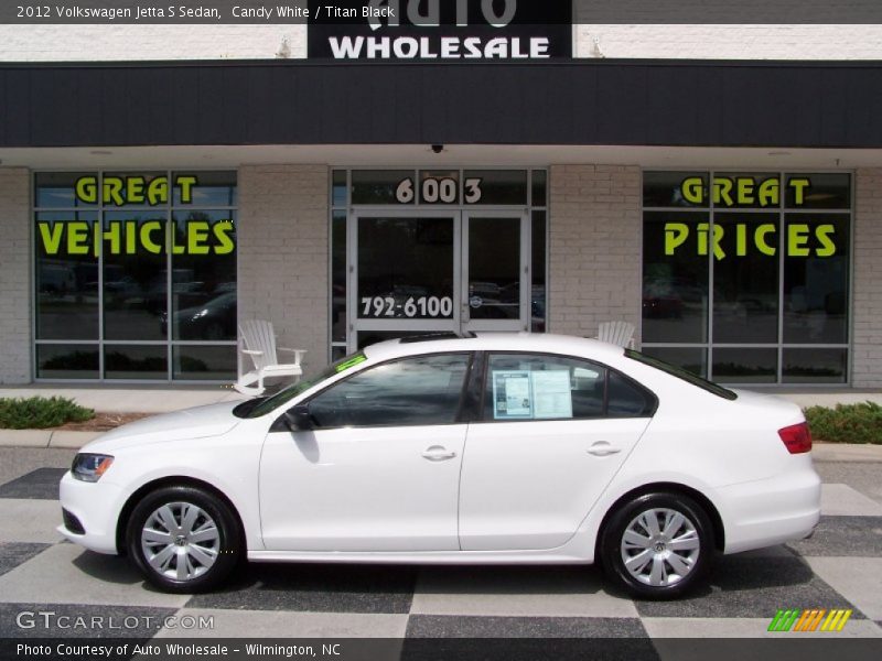 Candy White / Titan Black 2012 Volkswagen Jetta S Sedan