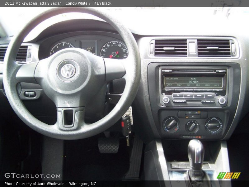 Candy White / Titan Black 2012 Volkswagen Jetta S Sedan