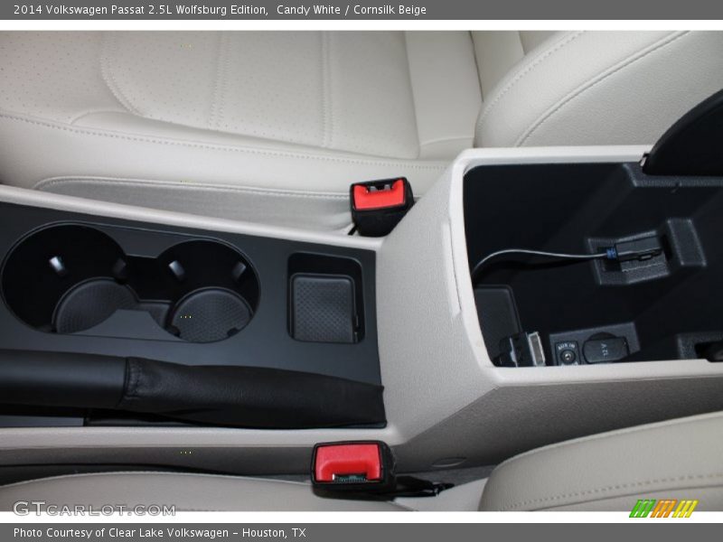 Candy White / Cornsilk Beige 2014 Volkswagen Passat 2.5L Wolfsburg Edition