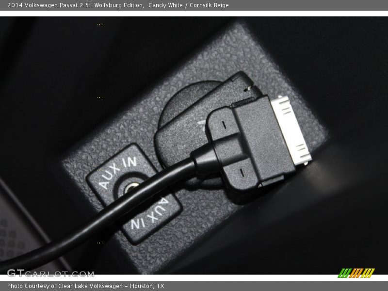 Candy White / Cornsilk Beige 2014 Volkswagen Passat 2.5L Wolfsburg Edition