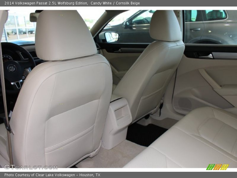 Candy White / Cornsilk Beige 2014 Volkswagen Passat 2.5L Wolfsburg Edition