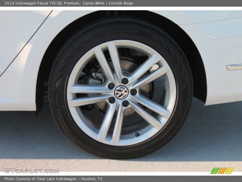 Candy White / Cornsilk Beige 2014 Volkswagen Passat TDI SEL Premium