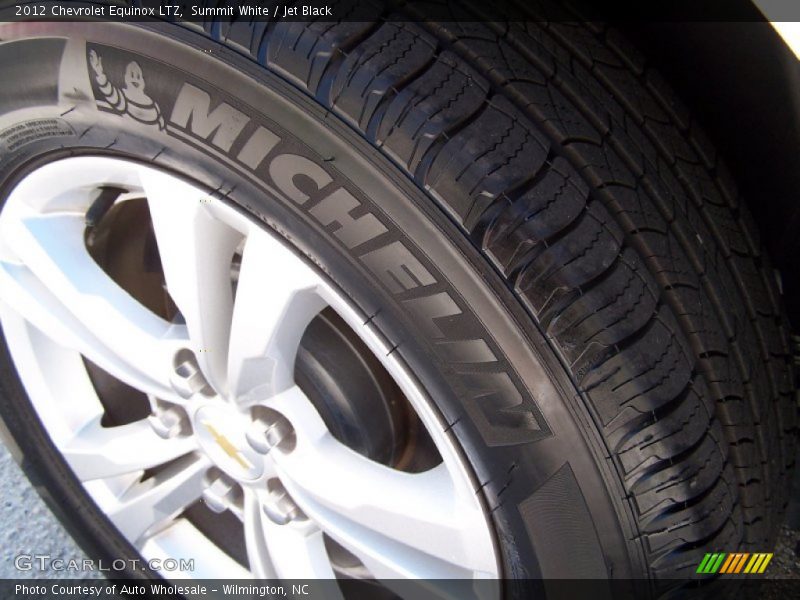 Summit White / Jet Black 2012 Chevrolet Equinox LTZ