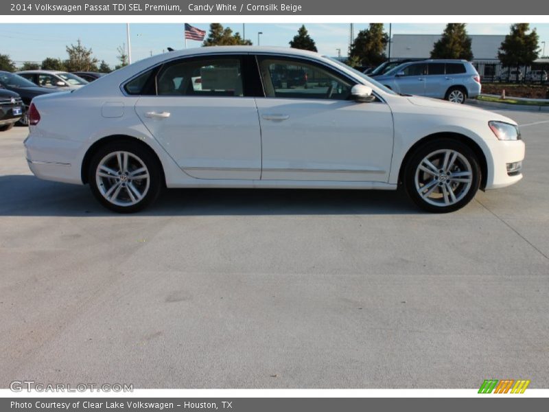 Candy White / Cornsilk Beige 2014 Volkswagen Passat TDI SEL Premium
