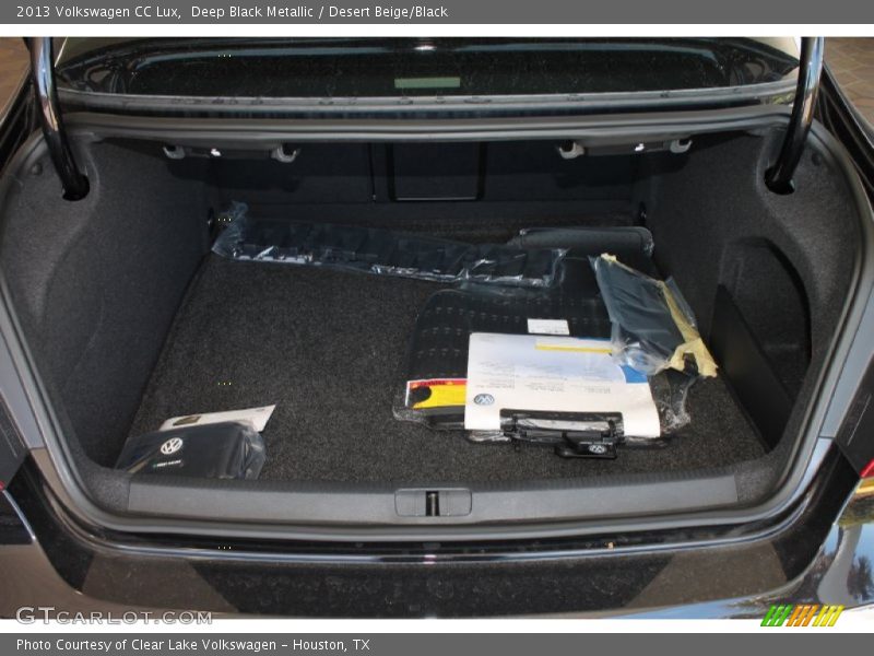 Deep Black Metallic / Desert Beige/Black 2013 Volkswagen CC Lux