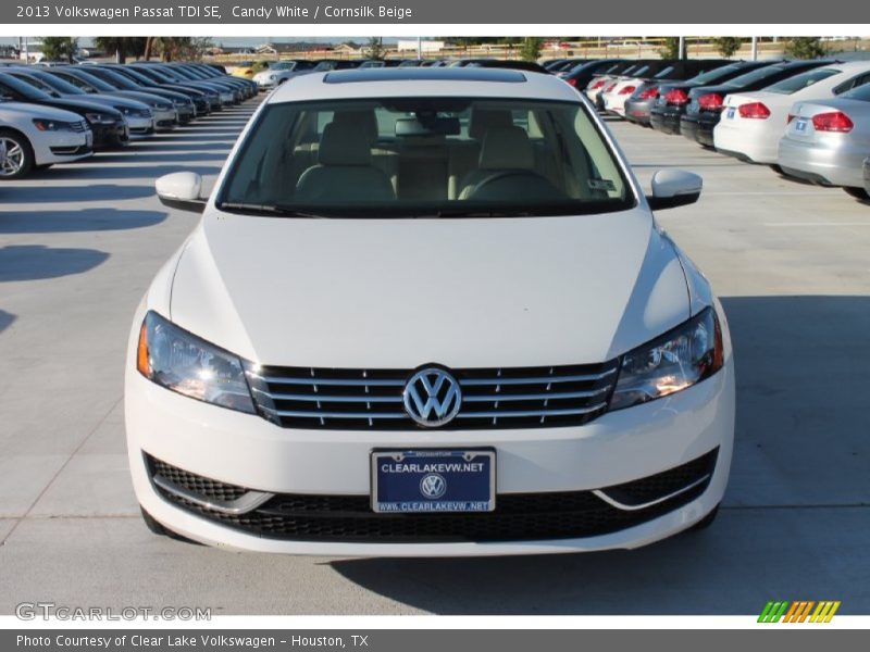 Candy White / Cornsilk Beige 2013 Volkswagen Passat TDI SE