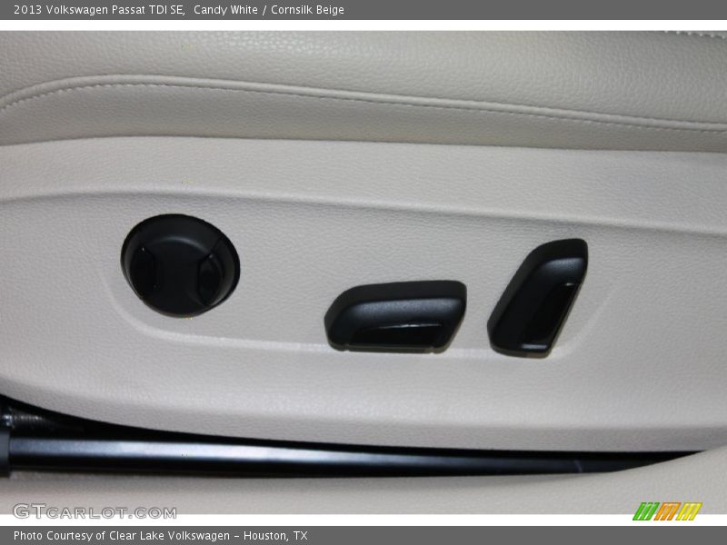 Candy White / Cornsilk Beige 2013 Volkswagen Passat TDI SE