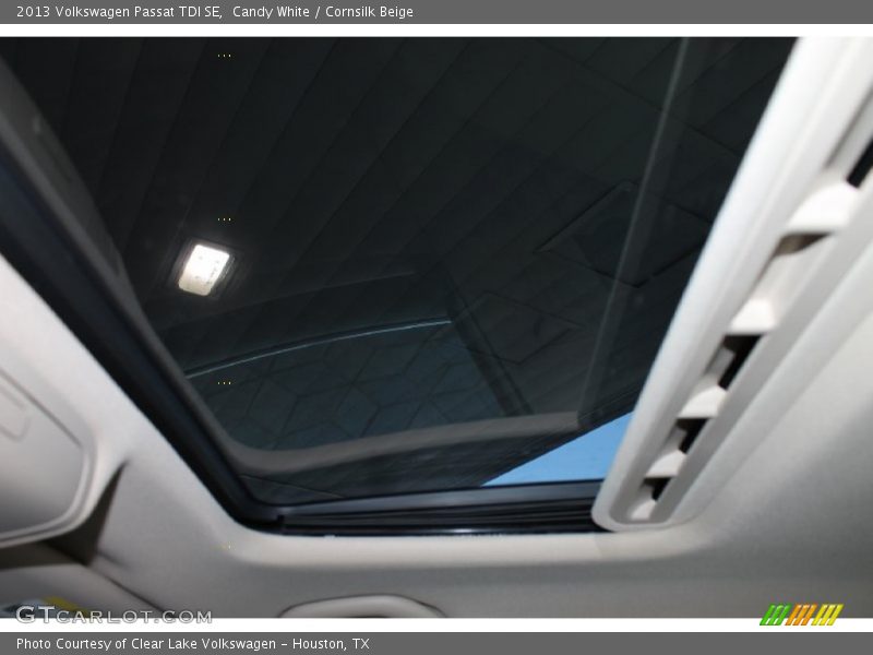 Candy White / Cornsilk Beige 2013 Volkswagen Passat TDI SE