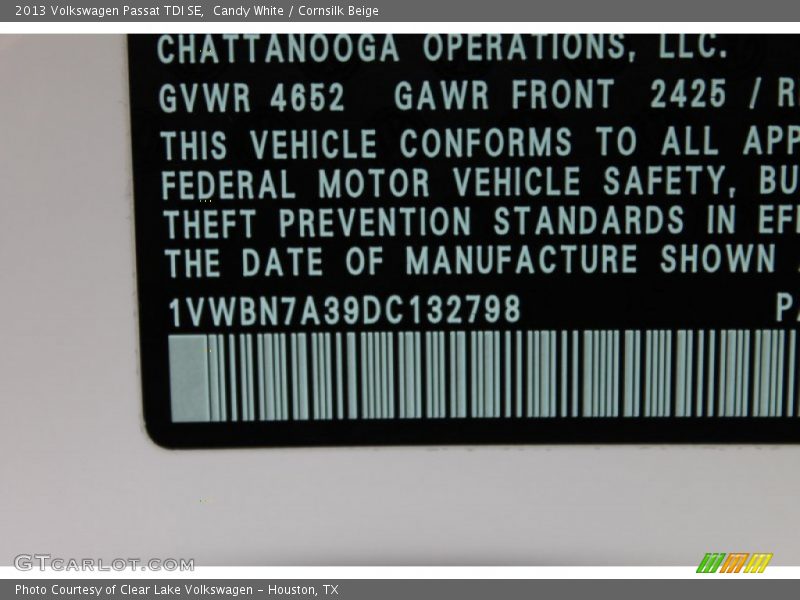 Candy White / Cornsilk Beige 2013 Volkswagen Passat TDI SE