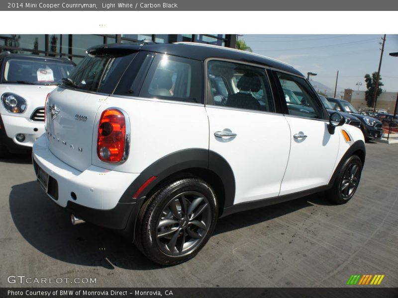 Light White / Carbon Black 2014 Mini Cooper Countryman