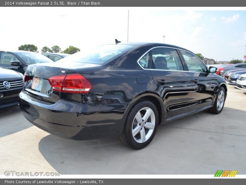 Black / Titan Black 2014 Volkswagen Passat 2.5L SE