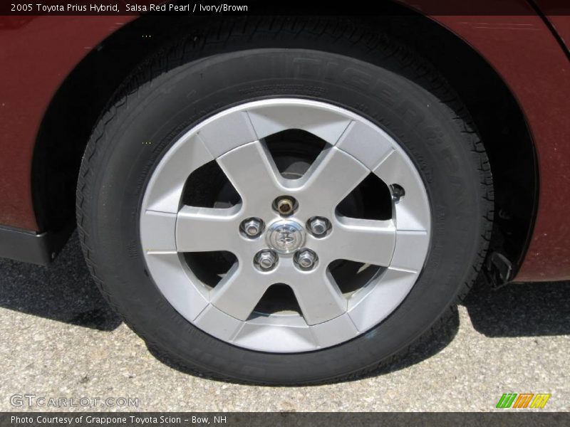 Salsa Red Pearl / Ivory/Brown 2005 Toyota Prius Hybrid