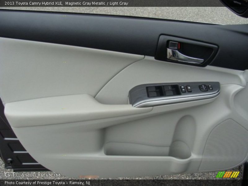 Magnetic Gray Metallic / Light Gray 2013 Toyota Camry Hybrid XLE