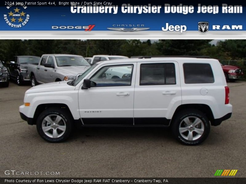 Bright White / Dark Slate Gray 2014 Jeep Patriot Sport 4x4