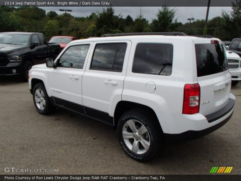 Bright White / Dark Slate Gray 2014 Jeep Patriot Sport 4x4