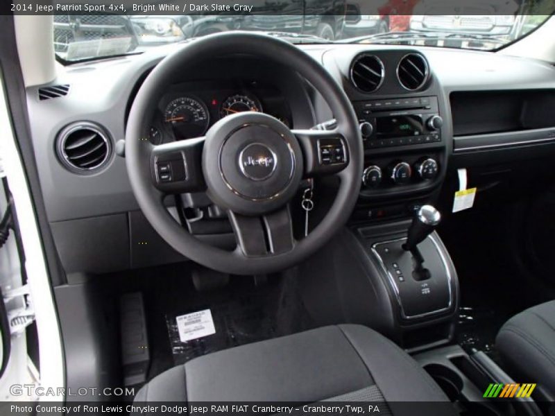 Bright White / Dark Slate Gray 2014 Jeep Patriot Sport 4x4