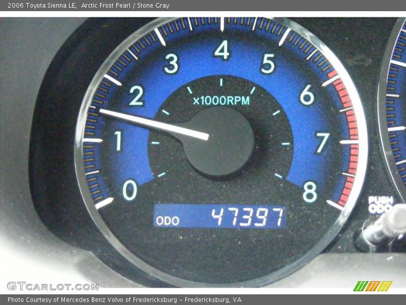 Arctic Frost Pearl / Stone Gray 2006 Toyota Sienna LE