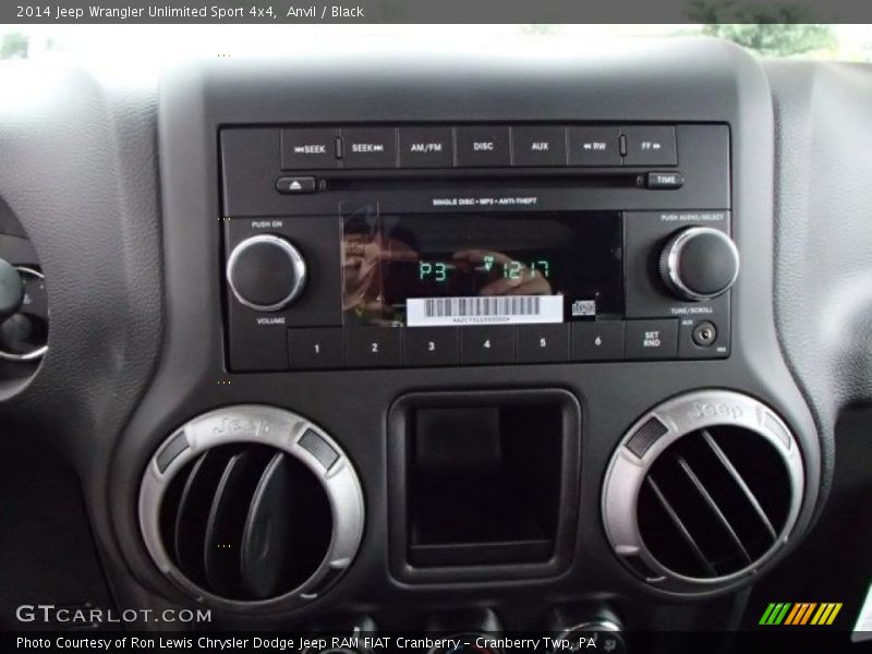 Anvil / Black 2014 Jeep Wrangler Unlimited Sport 4x4