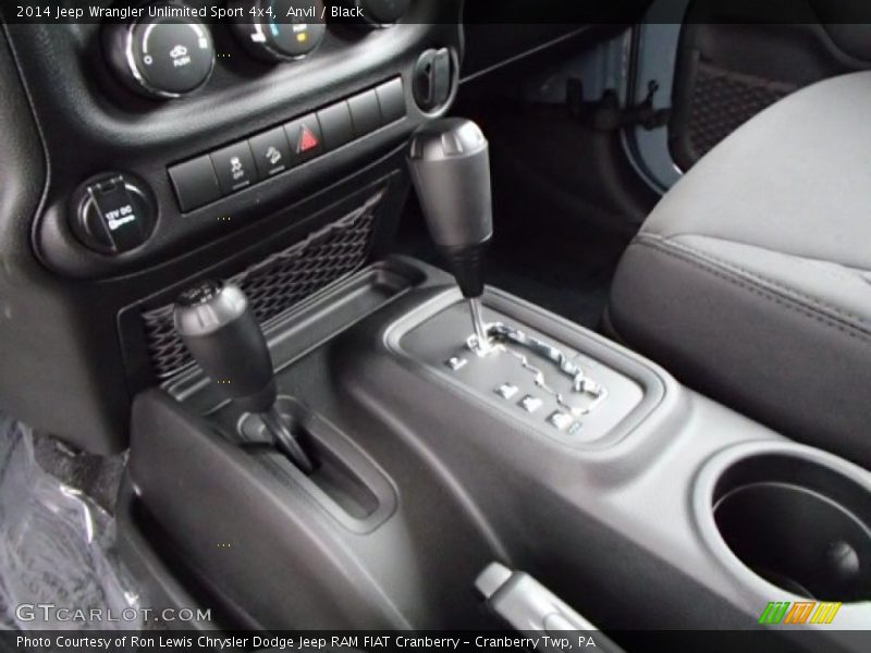 Anvil / Black 2014 Jeep Wrangler Unlimited Sport 4x4