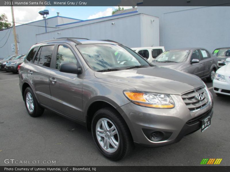 Mineral Gray / Gray 2011 Hyundai Santa Fe GLS