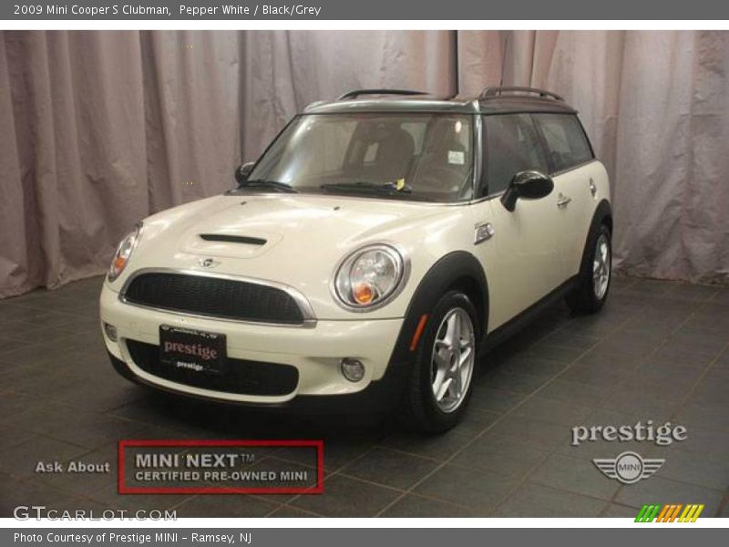 Pepper White / Black/Grey 2009 Mini Cooper S Clubman