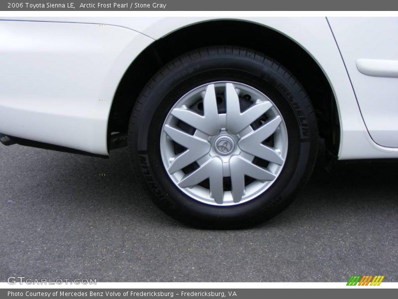 Arctic Frost Pearl / Stone Gray 2006 Toyota Sienna LE