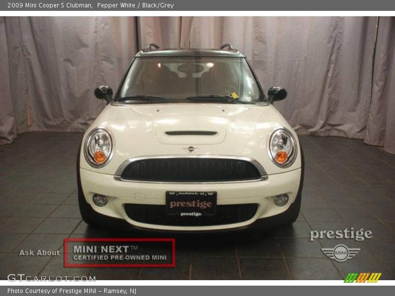 Pepper White / Black/Grey 2009 Mini Cooper S Clubman