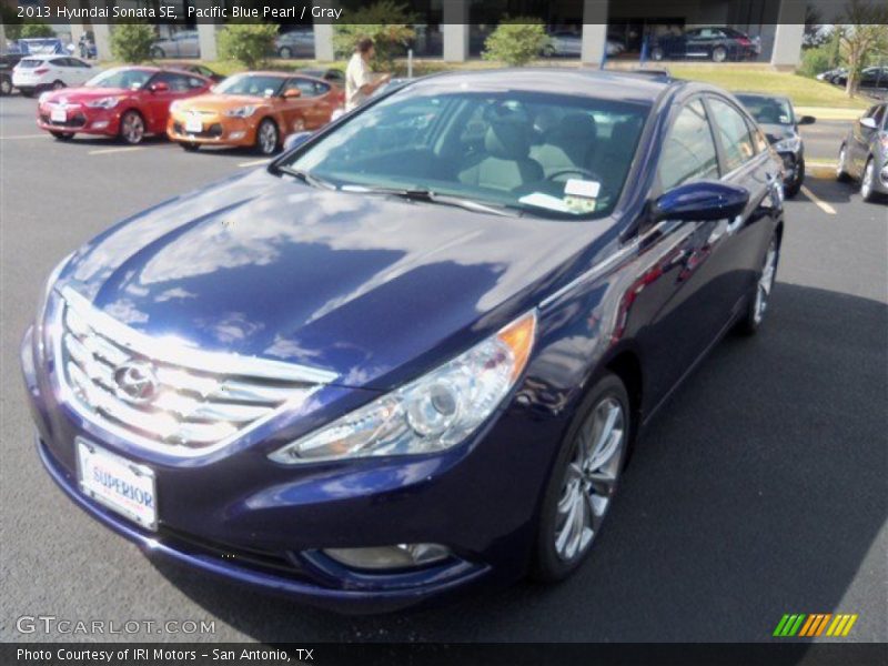 Pacific Blue Pearl / Gray 2013 Hyundai Sonata SE
