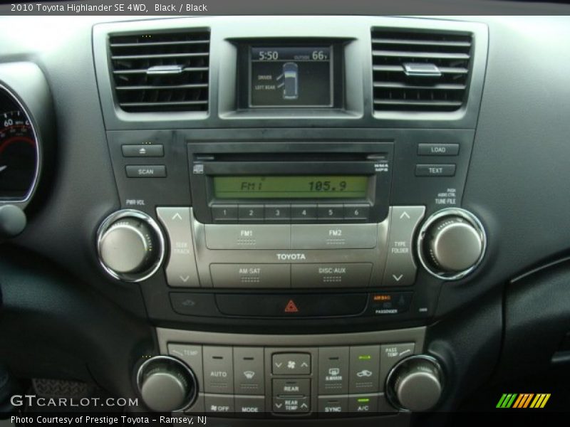Black / Black 2010 Toyota Highlander SE 4WD