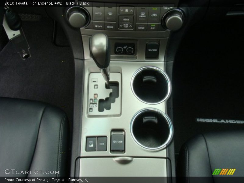 Black / Black 2010 Toyota Highlander SE 4WD