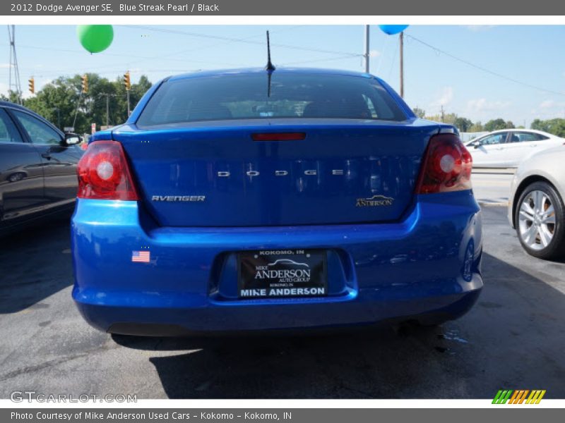Blue Streak Pearl / Black 2012 Dodge Avenger SE